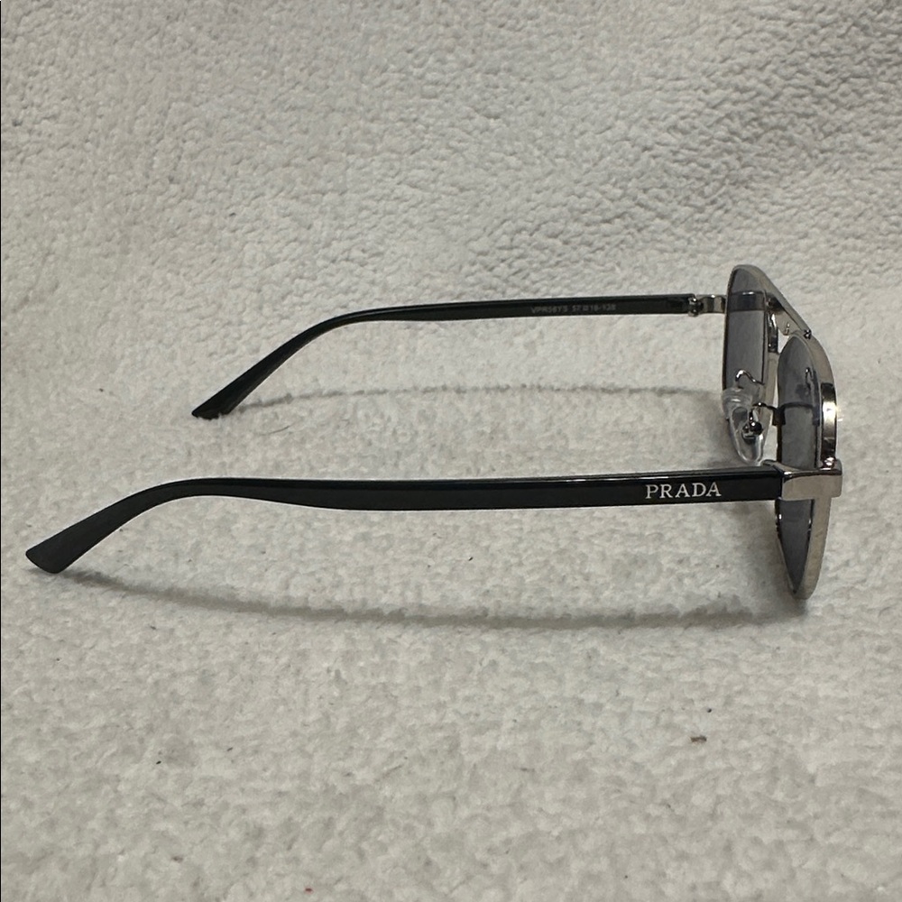 New Fashion Inspired Items (SUNGLASSES)
#36 - Picture 2 of 4